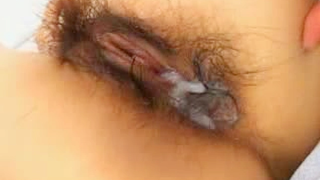 Sultry Chick Gets Her Pussy Drenched by Thick Asian Creampie