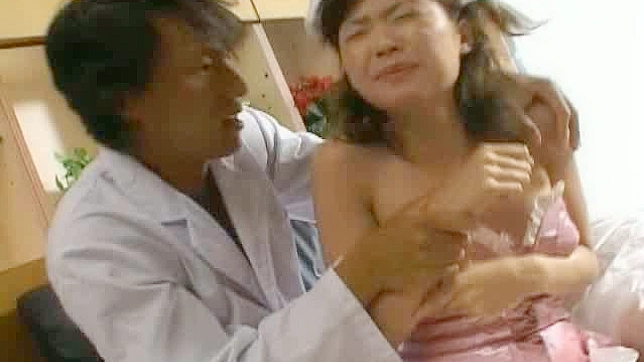 Maid Mai Yamazaki Tempts With Seductive Blowjob