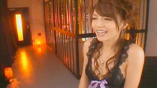 Sizzling Yoko Nouda Blows Hard Cock Before Wild Sex