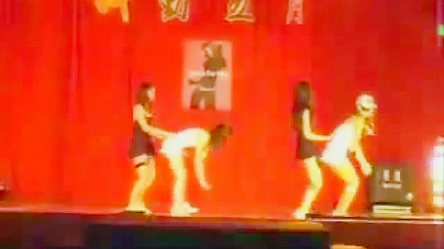 Passionate MILF Gets Pussy Smashed Raw, Screams Ecstatically Loud