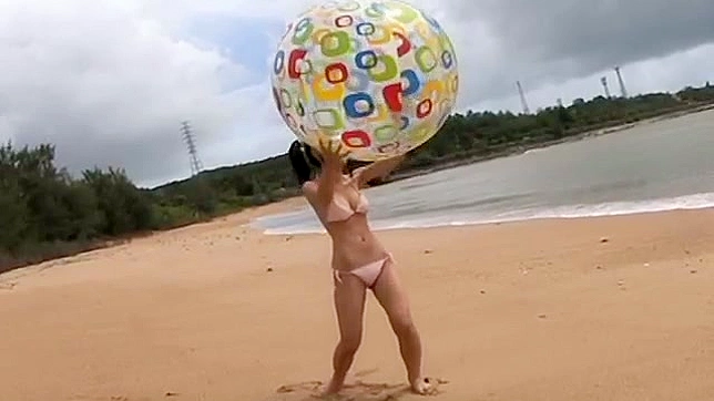 Yuri Hamada Tempts on Beach, Seduces with Sultry Ball Play Skills