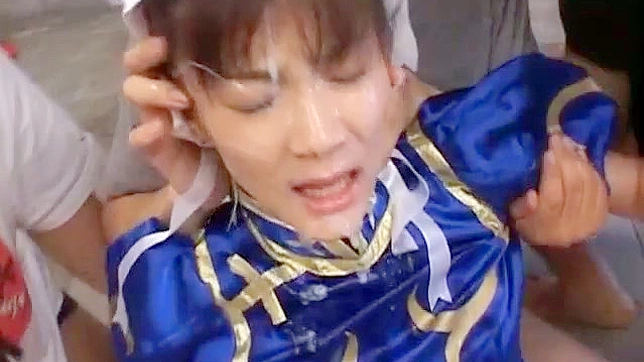 Hot Asian Tempts With Blowjob Before Giving Big Load Clean Up
