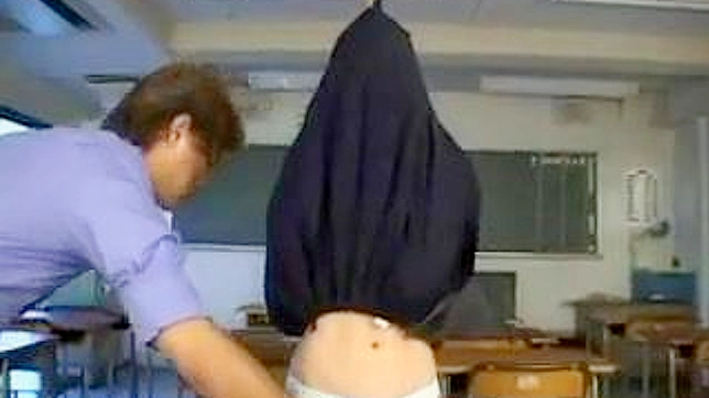 Japan Amateur Takes Big Cock Hard & Gets Rawly Fucked Wild