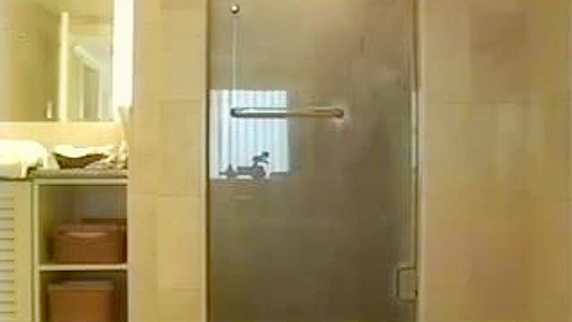 Moist Asian Amateur Moans Loudly While Getting Nailed Deep