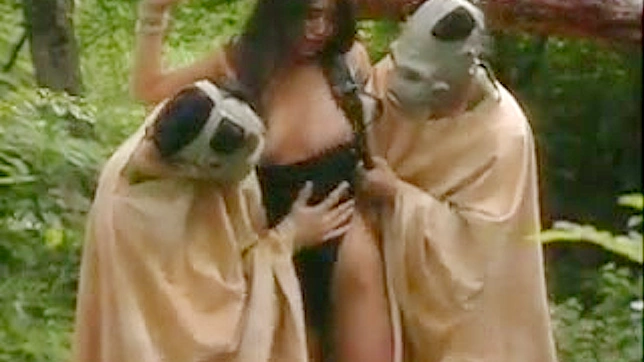 Sultry Asian Beauty Masturbates Outdoors Seductively