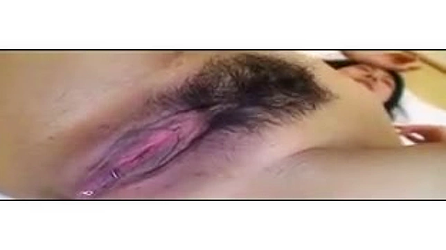 Japanese Beauty Gives Her BF a Hardcore Blowjob & Fuck Festiv