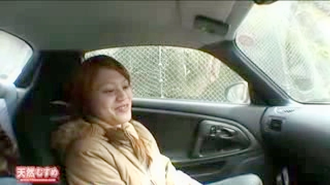 Hot Babe Teases Her BF With Sultry Nipple Showdown