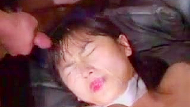 Moaning Asian Babe Takes Big Cock, Screaming With Pleasure