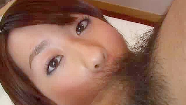 Hairy Pussy Beauty Doll Deeply Sucking Huge Phallus Desirefully