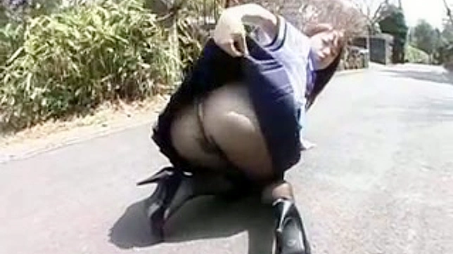 Outdoor JAV Movie Captures Pleated Upskirt Action Live