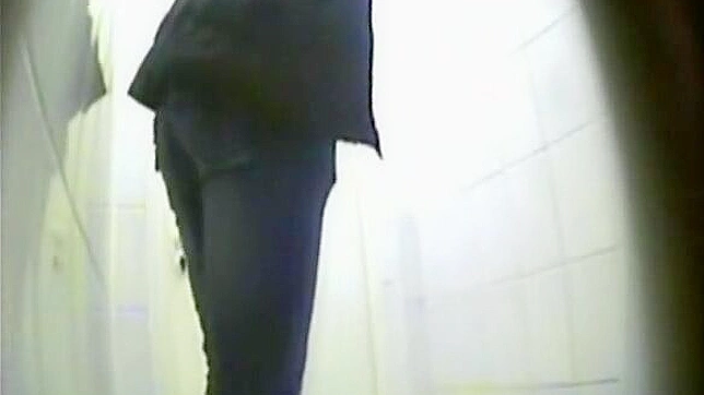 Sizzling Nasty Babe Enjoys Steamy Toilet Sex Action