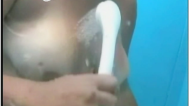 Hot Diva Shows Off Perfect Ass While Taking Shower