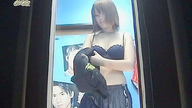 Sexy Japanese Angel Shows Off Her Hairy Pussy and Wins Hearts