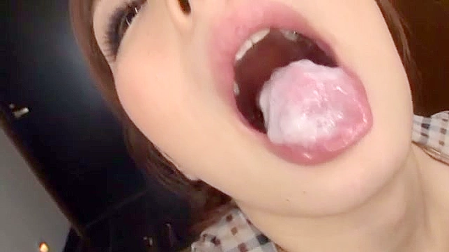 Seductive Doll Craves Her BF's Cum All Over Face