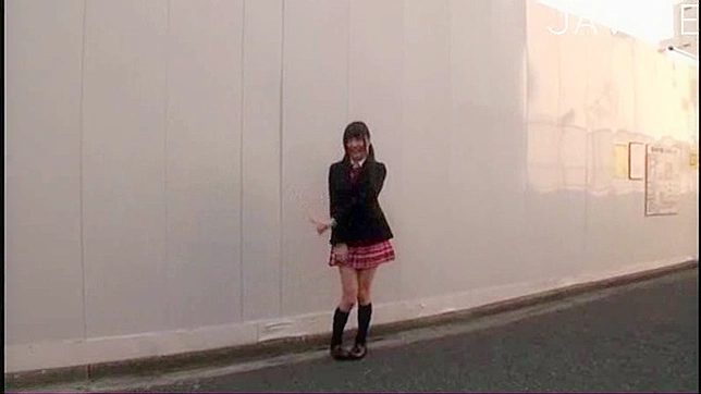 Hot Nurse in Uniform Gives Blowjob Before Hospital Fuck