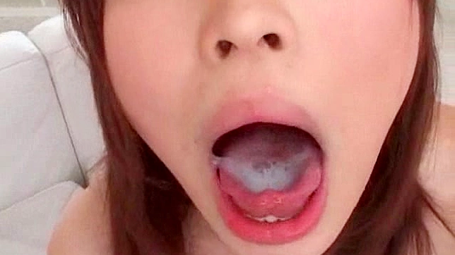 Seductive Busty Babe Craves BF's Kisses Between Her Boobs