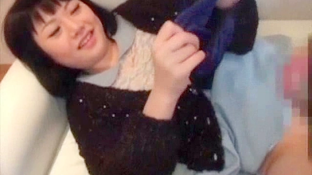 Small-Hungry Asian Chick Devours Huge Manhood Seductively