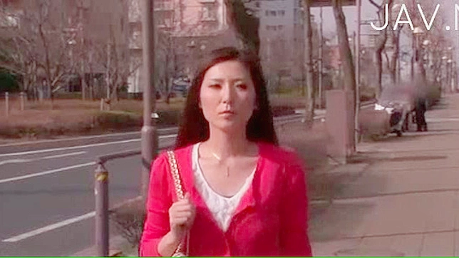 Hot Japanese Doll Gets Screwed Hard In Doggystyle Position