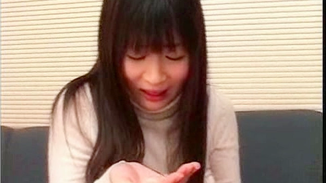 Cute Schoolgirl 18+ Ryoko Hirosaki Gives Irresistible Blowjob Seduction