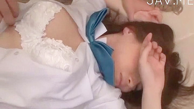 Cute Japanese Teen 18+ Gives Hot Blowjob Gloryiously