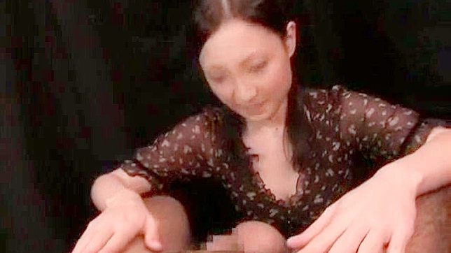 Seductive Japanese Nurse Shows Her Oral Skills Expertise