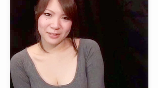 Nude Asian Lady with Big Boobs Gives Killer Titjob