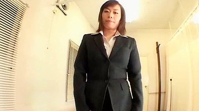 Shy Amateur Dildo Play Captivating On-Cam Show