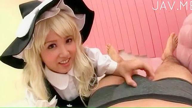 Sexy Short-Haired Japanese Sweetie Gives Jaw-Dropping Blowjob