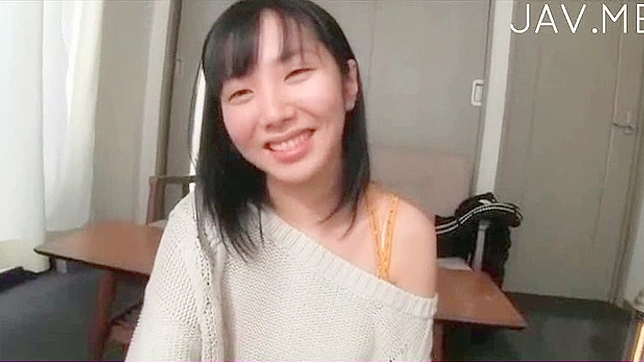 Lusty Japanese Babe in Stockings Teases Stud With Foot Show