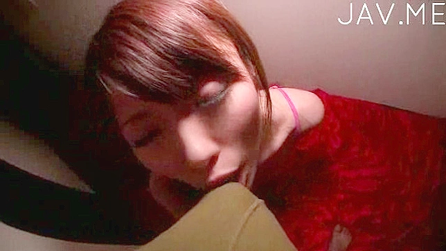 Adorable Cutie Loves Pleasing Fatty Shaft in POV Blissfully