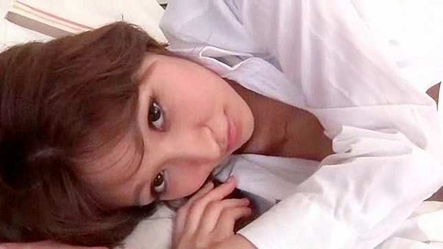 Amateur Sweetheart Gives Amazing Blowjob With Her Lips