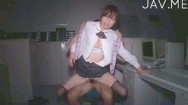 Sweet Japanese Darling Enjoys Wild Sex With Horny Stud Manfully