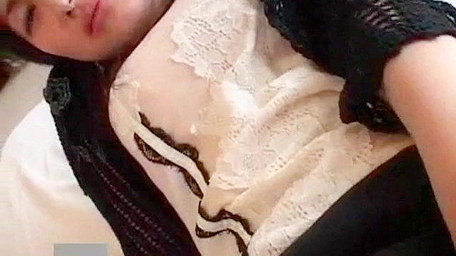 Hot Amateur Toys Pussy Before Giving Mind-Bending Blowjob