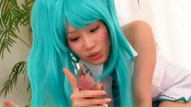 Sizzling Japanese Beauty Gets Deeply Fucked Doggystyle In Bed