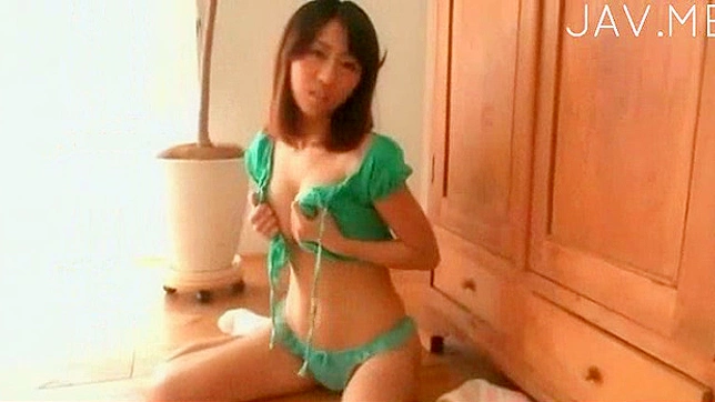 Seductive Asian Lover Gives Deep Cock Satisfaction Skills