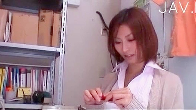 Amateur Redhead Japanese Teen 18+ Seduces by Deep Throat Blowjob