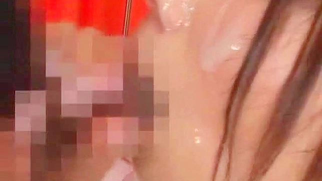 Amateur Japanese Teen 18+ Kneels Down For Wondrous Facial Treatments