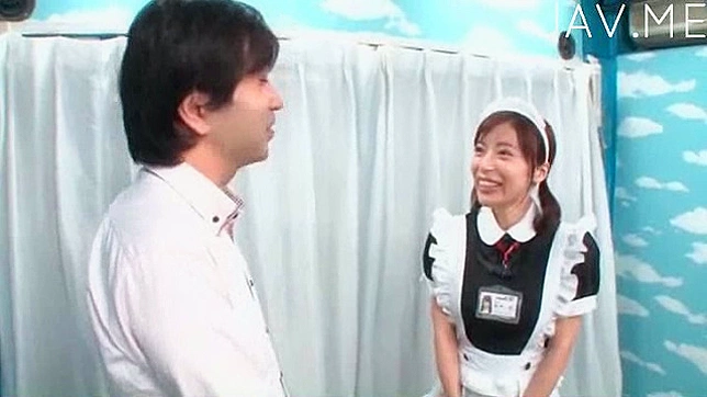 Seductive Babe Gives Blowjob Before Hot Doggystyle Fuck