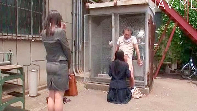 Irresistible Teen 18+ Tempts You With Sultry Seductive Moves