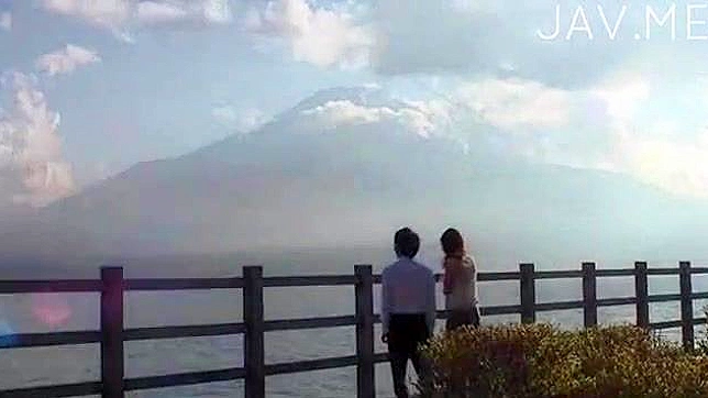 Amateur Babe Gets Nasty & Starts Fucking Like A True Bitch