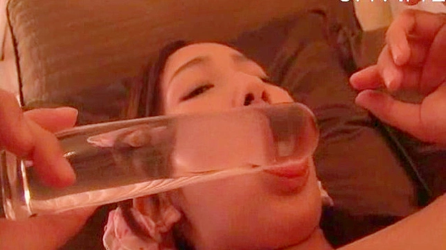 Sexy Cutie Gets Harshly Fucked & Facesplashed With Jizz