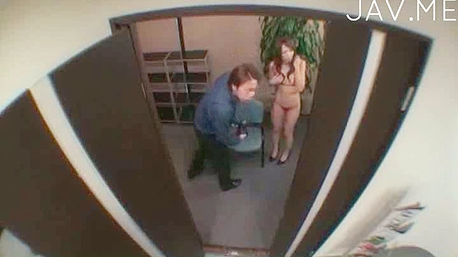 Japanese Babe Gives Explicit Blowjob During Office Hours