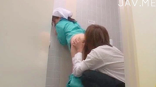 Japanese Model Reveals Stunning Body in Sexy Showoff Scene