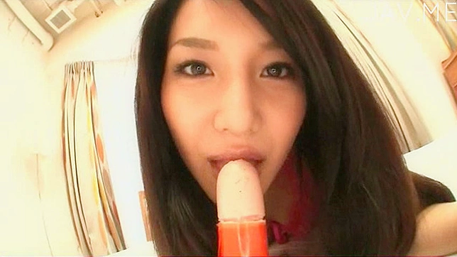 Young Temptress Gets Fucked Hard by Hung Stud in Bed