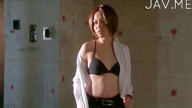 Japanese Lady With Big Jugs Gives Mouthwatering Blowjob & Sex Showdown