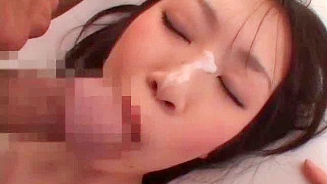 Joyful Beauty Queen Takes Giant Toy Deep In Her Ass