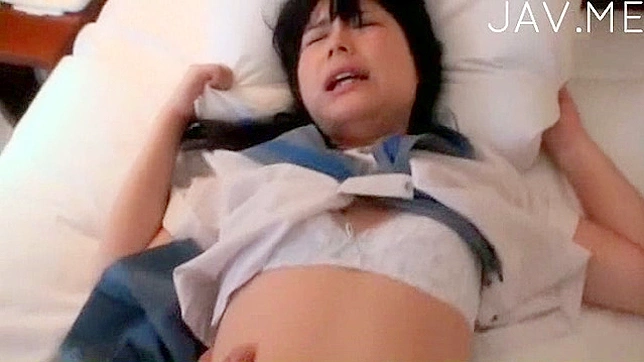 Sexy Mature Babe Tempts You Outdoors With Sultry Strip Show