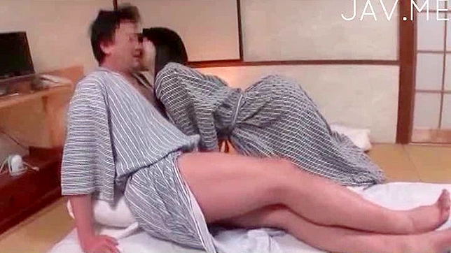 Teen 18+ Takes Cock Deep Throat Then Gets Pussy Licked Hardly