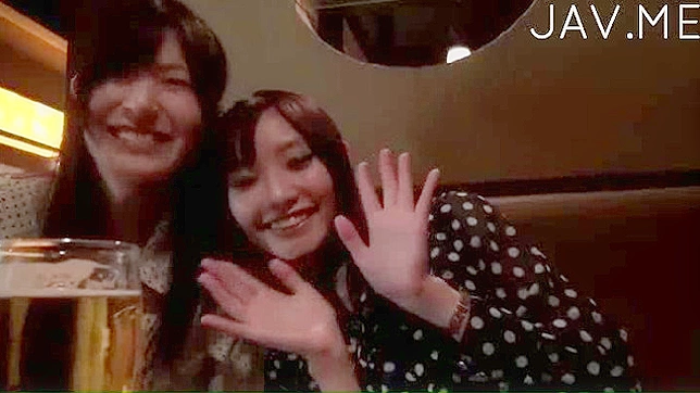 Lucky Stud Gets Amazing Blowjob From Stunning Beauty