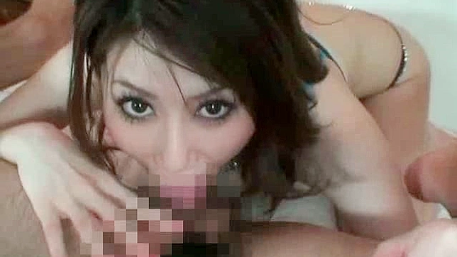 Seductive Japanese Beauty Gives Her Horny Pussy Up for Pleasure